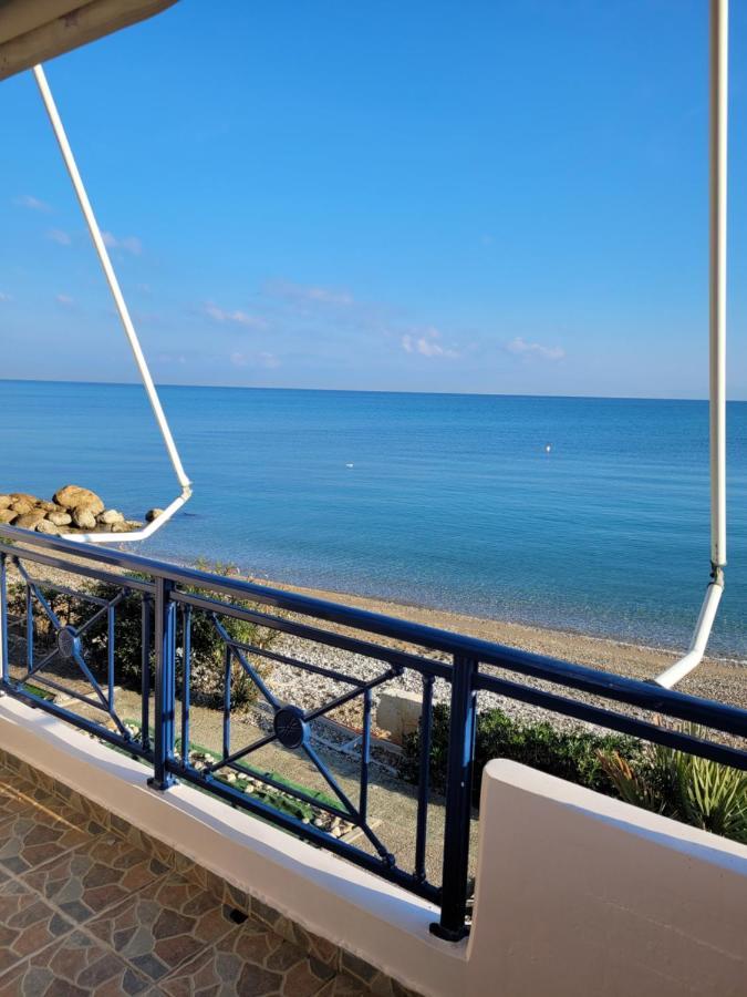 Апартаменты Korinthian Sea View Nerantza Экстерьер фото