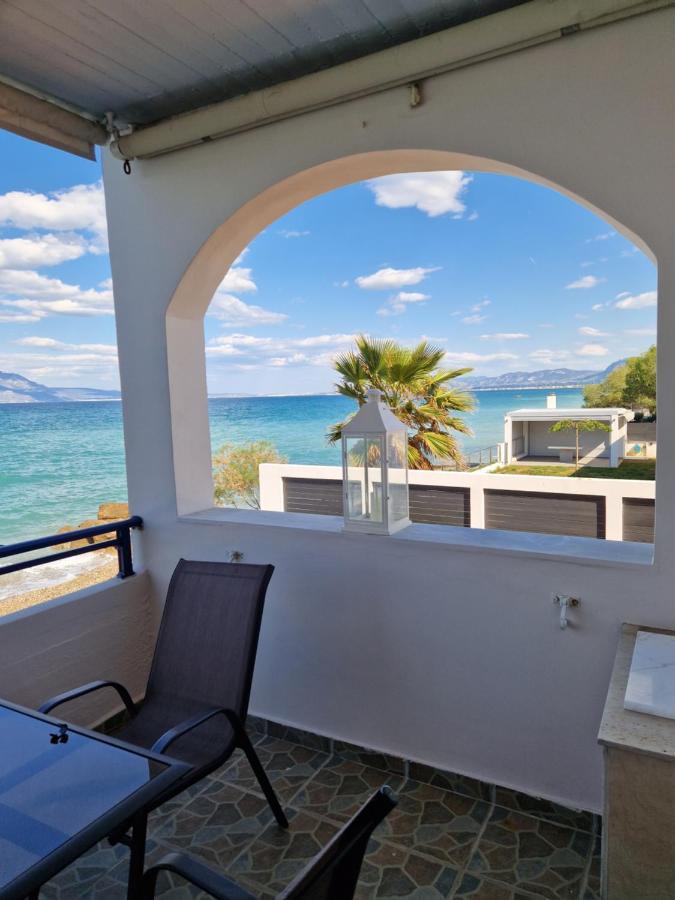 Апартаменты Korinthian Sea View Nerantza Экстерьер фото